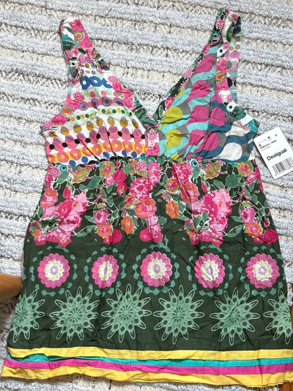 NWT Desigual top